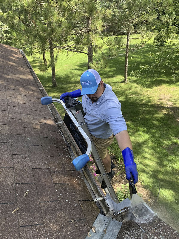 gutter-cleaning-ABC-05